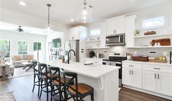 3110 BOTTLE Way, Auburn, AL 36830