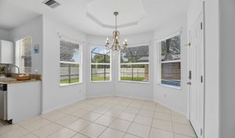 7711 Nottinghill Sky Dr, Apollo Beach, FL 33572