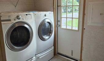 811 Short Dr, Altoona, PA 16601