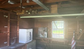 4214 Park Ave, Ayden, NC 28513