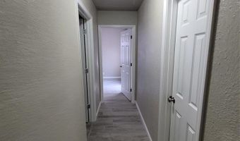 209 W Purdom Ave, Alvarado, TX 76009