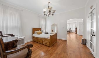23 51ST St 1, Bayonne, NJ 07002