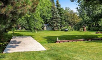 N254 MEADOWBREEZE Court, Appleton, WI 54915
