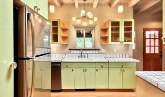 2007 Indian School Rd NW, Albuquerque, NM 87104