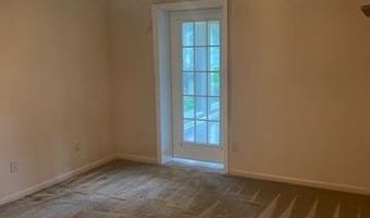 5621 CARL St, Alexandria, LA 71301