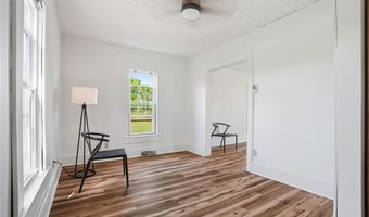 6246 Slater Rd, Andover, OH 44003