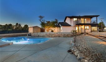 14204 Tehachapi Rd, Apple Valley, CA 92307