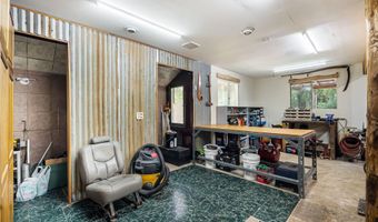 255 Red Alder Rd, Careywood, ID 83809