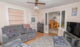 101 Collins St, Attleboro, MA 02703