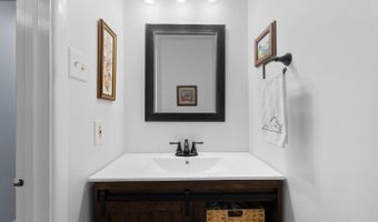 18 HUXLEY Cir, Abingdon, MD 21009