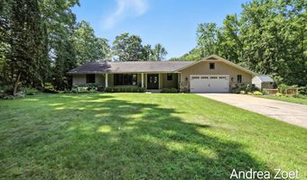 8300 Arapaho Trl SE, Alto, MI 49302