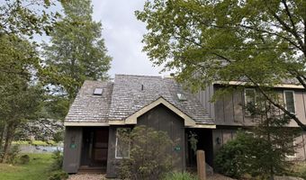 120 Snow Ridge Circle Cir, Blakeslee, PA 18610