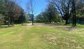 239 Jefferson St, Anguilla, MS 38721