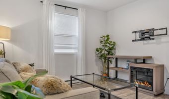 5985 CEDAR St, Astoria, OR 97103