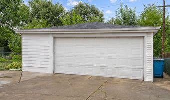 326 E Alden Dr, Addison, IL 60101