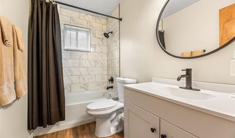 219-221 Kenwood Ave, Akron, OH 44313