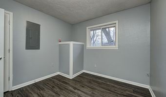 8465 Bluff Rd, Indianapolis, IN 46217