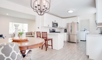 809 Longboat Ave, Beachwood, NJ 08722