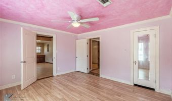 1718 S 12th St, Abilene, TX 79602