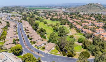 1148 Belleza St, Camarillo, CA 93012