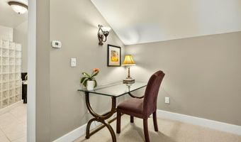 496 Beach St, Ashland, OR 97520