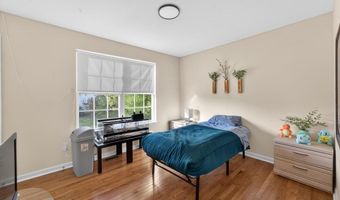 33 LINDLEY Dr, Dover, DE 19904