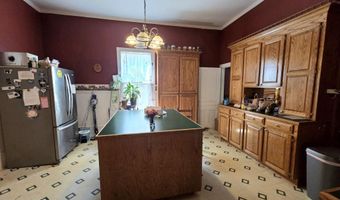 316 Durant St, Bishopville, SC 29010