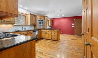 633 Kenwood Dr, Bartlesville, OK 74006