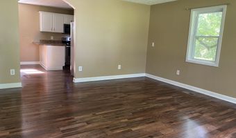 7011 POPLAR Cor, Bells, TN 38006