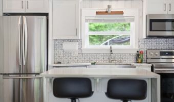 123 Glen Rd, Alloway, NJ 07422