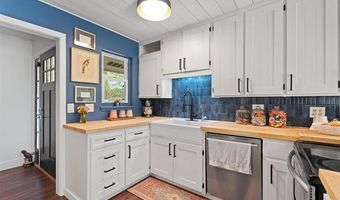 2811 Evergreen Ct, Bartlesville, OK 74006