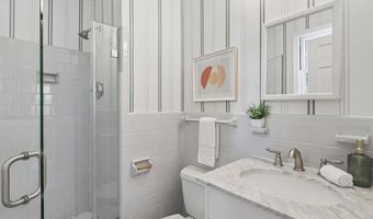 5719 NEWINGTON Rd, Bethesda, MD 20816
