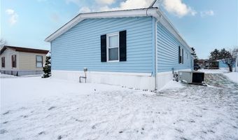 21 Golden Pond, Akron, NY 14001