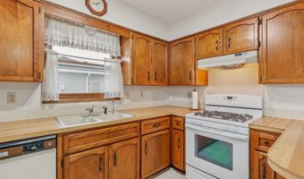 1505 S 14th St, Adel, IA 50003