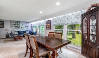 63 Hunters Ln, Amherst, NY 14221