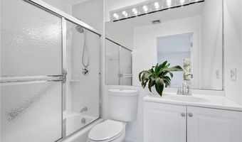 15 Hammersmith Rd 31A, Newport, RI 02840