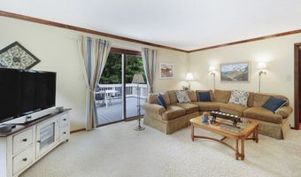 450 Eldridge Rd, Aurora, OH 44202