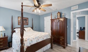 6489 11th Ave, Bell, FL 32619