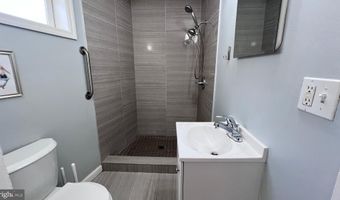 43 S MAIN St, Allentown, NJ 08501