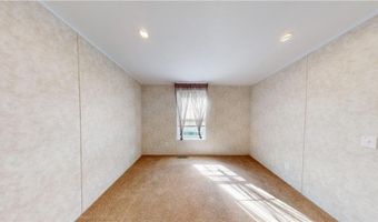 60 West Dr, East Providence, RI 02916