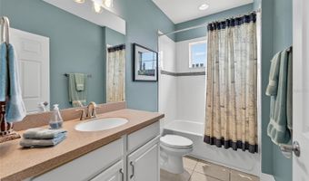 623 WINTERSIDE Dr, Apollo Beach, FL 33572