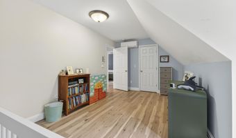 277 Parker Mountain Rd, Barrington, NH 03825