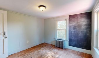4 Monroe St, Augusta, ME 04330