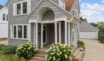 518 E SUMMER St, Appleton, WI 54911