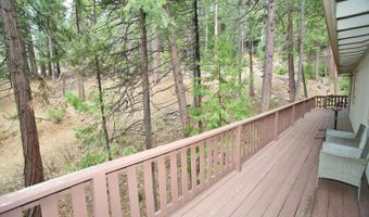 2650 Country Club Dr, Arnold, CA 95223