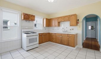 23 Santuit St, Boston, MA 02124