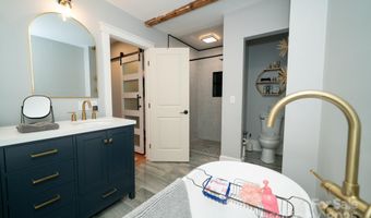 1712 Umstead St, Charlotte, NC 28205