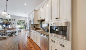 31 Anchorage Way, Beaufort, SC 29902