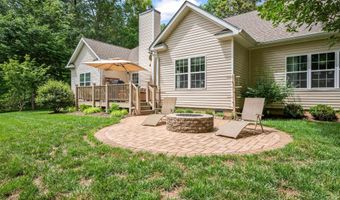 3936 LIBERTY CHAPEL Rd, Appomattox, VA 24522