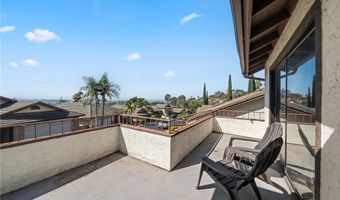 2041 Woodland Gln, Escondido, CA 92027